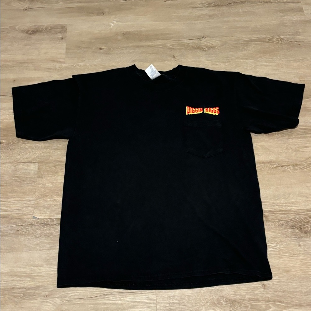 Vintage “Diggin Riggs” Black Embroidered T-Shirt